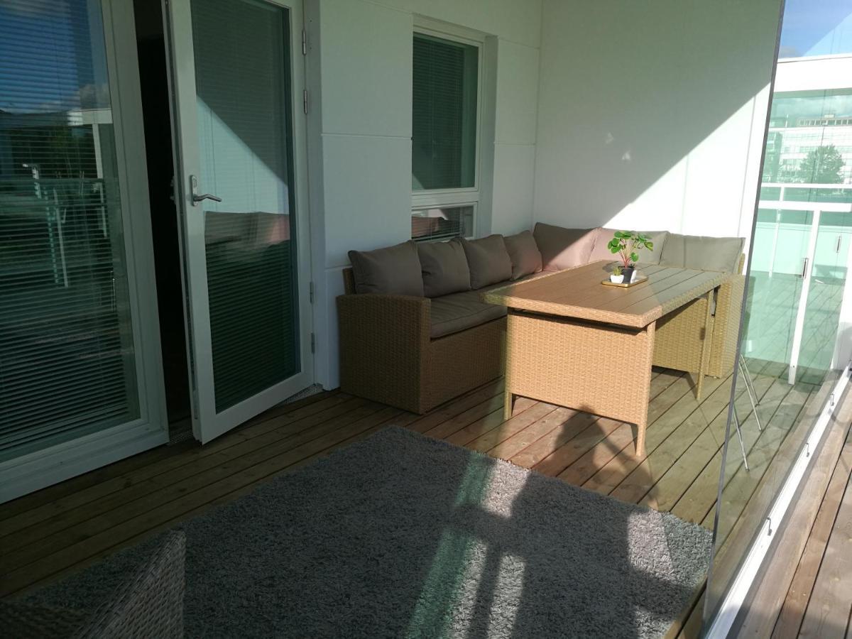 Starhomes Double Lux 8 Oulu Buitenkant foto
