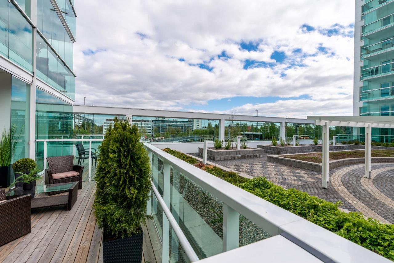 Starhomes Double Lux 8 Oulu Buitenkant foto